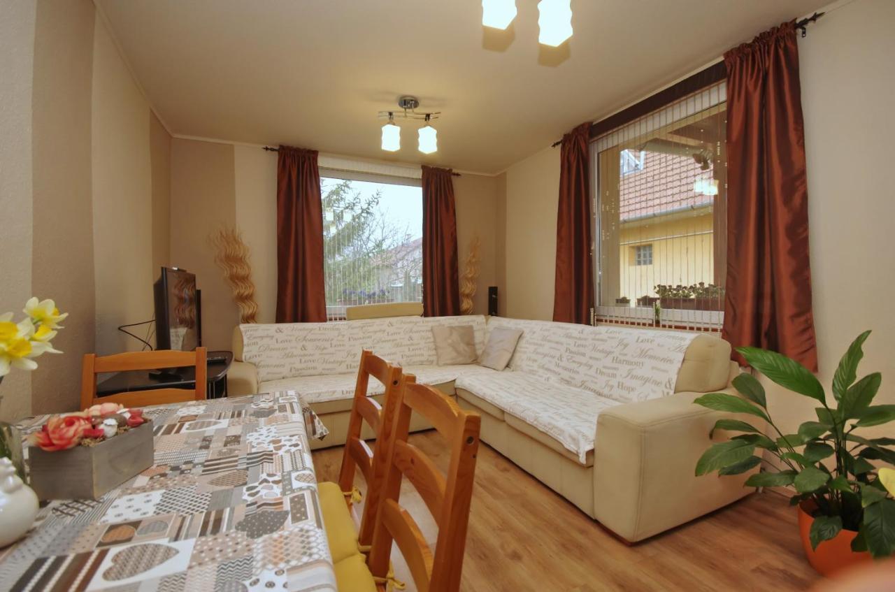 Bodza Apartman Gyula Exterior foto