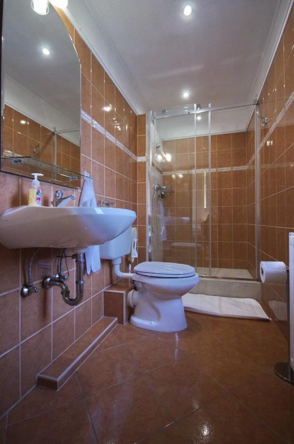 Bodza Apartman Gyula Exterior foto
