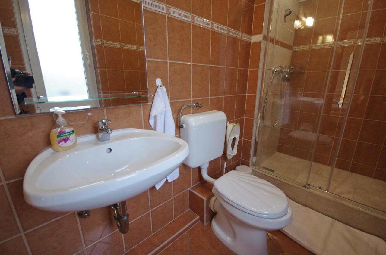 Bodza Apartman Gyula Exterior foto