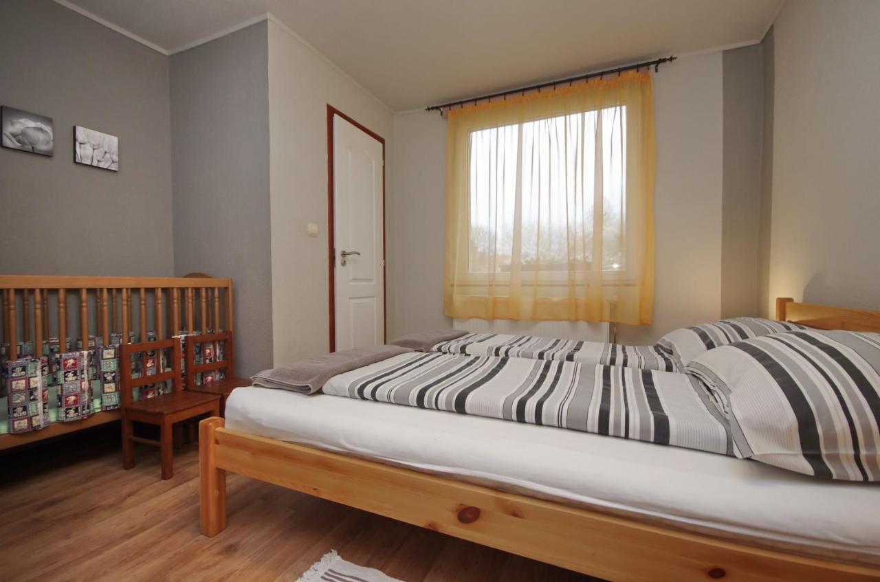 Bodza Apartman Gyula Exterior foto