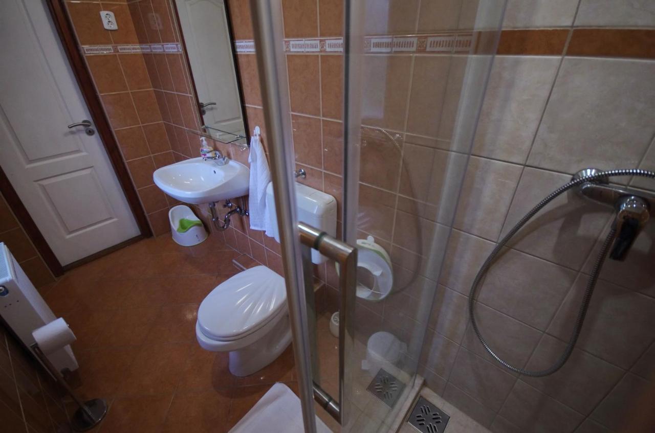 Bodza Apartman Gyula Exterior foto
